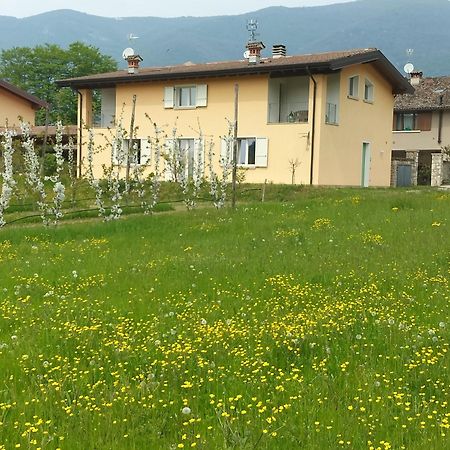 Cascina Legnago Trilocale A 6 Chilometri Da Salo' Apartamento Villanuova sul clisi Exterior foto