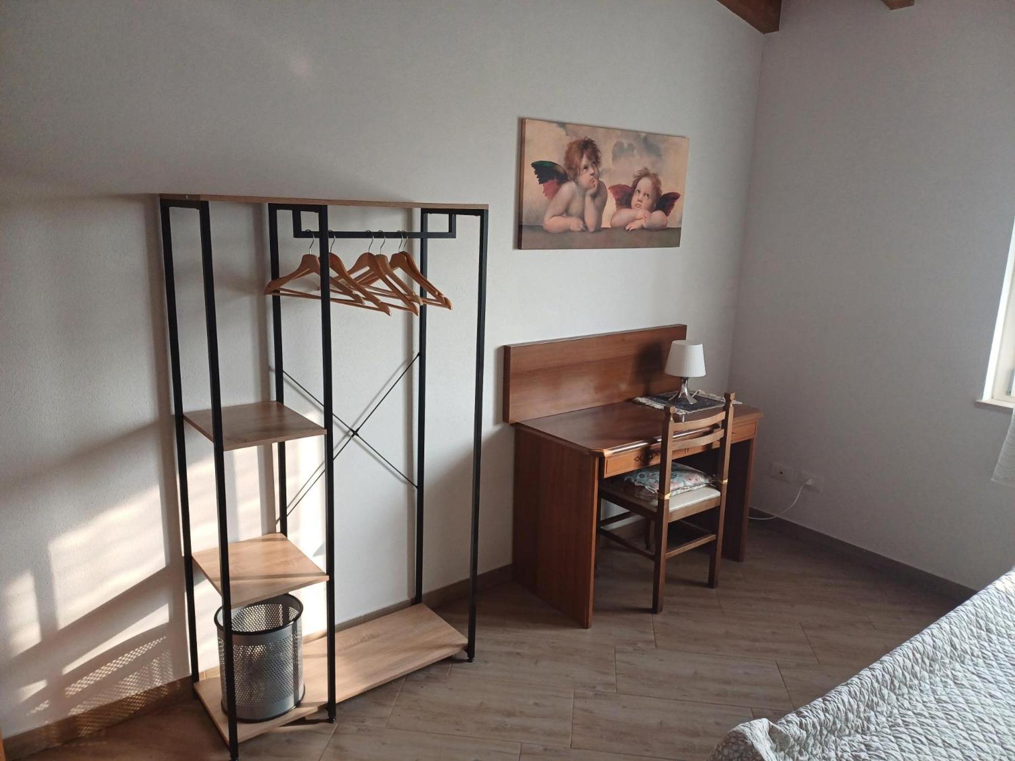 Cascina Legnago Trilocale A 6 Chilometri Da Salo' Apartamento Villanuova sul clisi Exterior foto