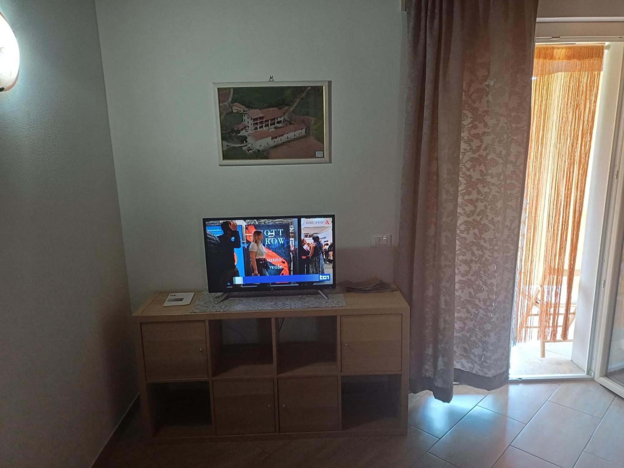 Cascina Legnago Trilocale A 6 Chilometri Da Salo' Apartamento Villanuova sul clisi Exterior foto