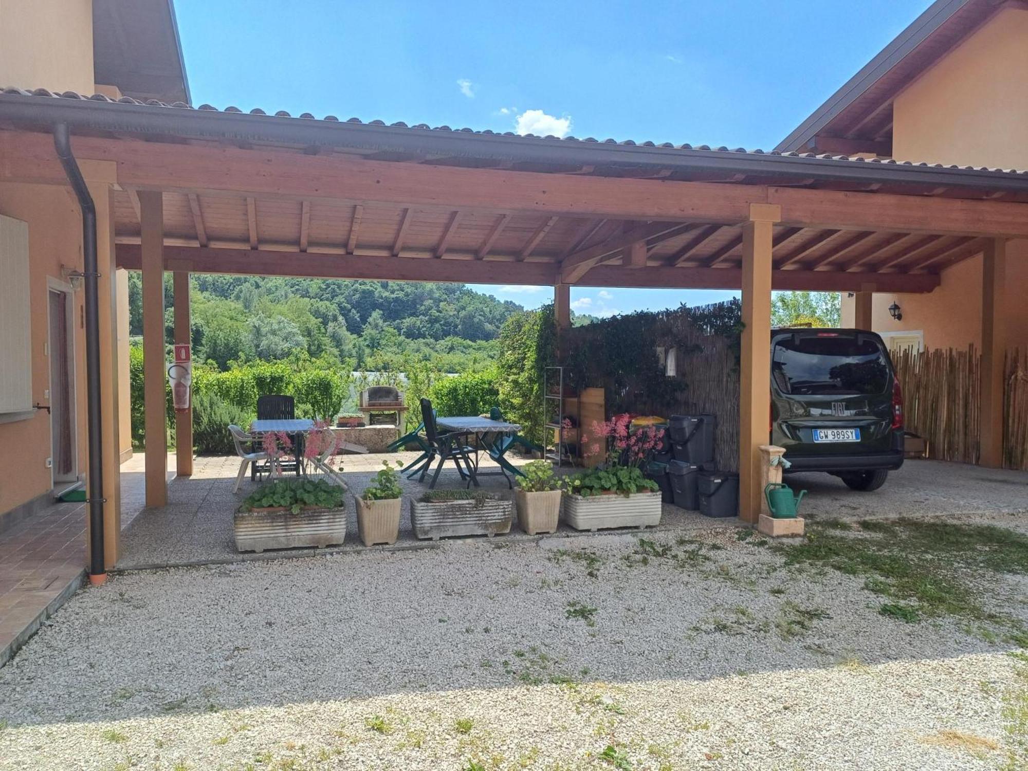 Cascina Legnago Trilocale A 6 Chilometri Da Salo' Apartamento Villanuova sul clisi Exterior foto